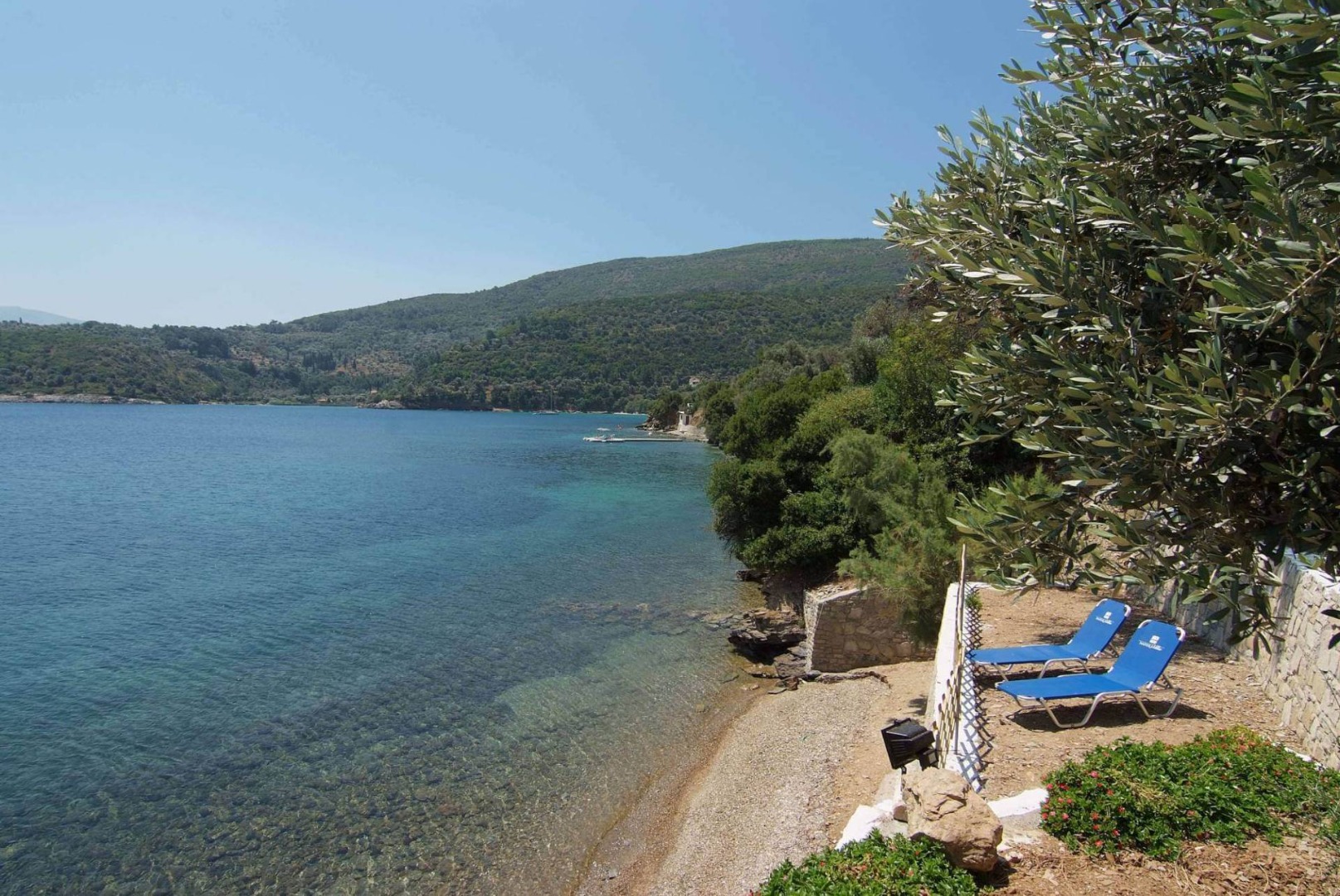 ΤΑ ΔΙΑΜΕΡΙΣΜΑΤΑ